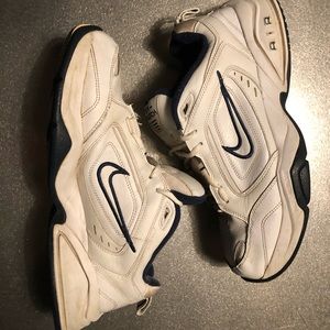Nike Air Monarch